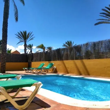 Gasthof Ohana Surf House Corralejo